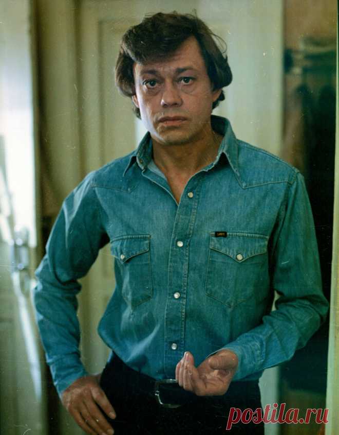 Николай Караченцов