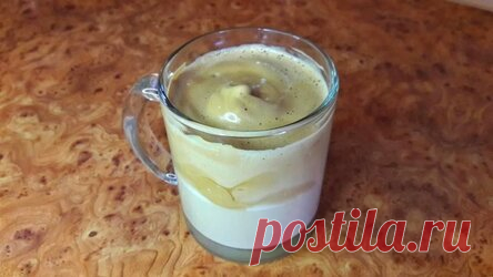 Дальгона кофе Домашняя2Простой. 72301Автор: Just Cooking20 мая 2020, 21:33. Как приготовить. Видео. Советы к рецепту. Похожие рецепты. Комментарии. Ингредиенты. растворимый кофе в гранулах - 2 ст.л. сахар - 2 ст.л. вода холодная - 2 ст.л. молоко горячее - 1 ст. Закажите продукты для этого рецепта со скидкой здесь. Пошаговый рецепт приготовления. В миску добавьте 2 ст. ложки растворимого кофе. Добавьте 2 ст.ложки сахара. Добавьте 2 ст. ложки холодной воды. Взбивайте миксером около 3 минут.