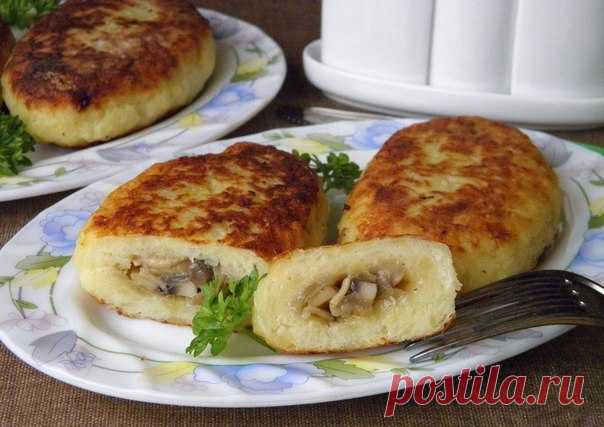 ЗРАЗЫ КАРТОФЕЛЬНЫЕ С ГРИБАМИ 

Ужин за 15 минут 

Ингредиенты:
Показать полностью…