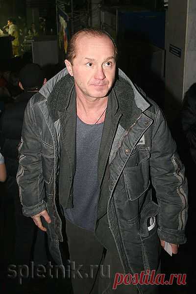 Андрей Панин