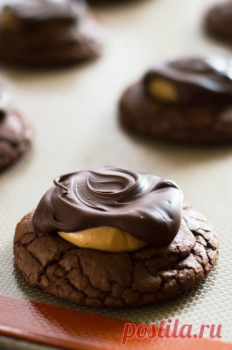 Маленькие партии Buckeye Brownie Cookies-выпечка шалости