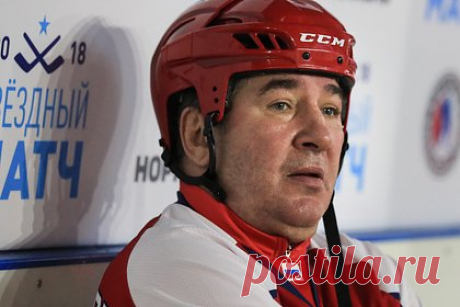 Олимпийский чемпион из России назвал Макрона ублюдком