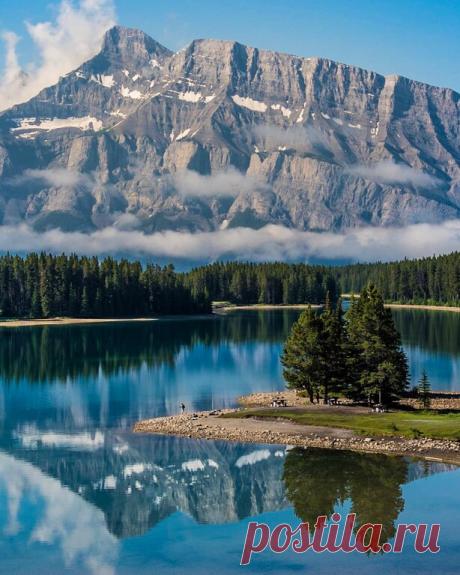 ღОзеро Ту Джек, Канада