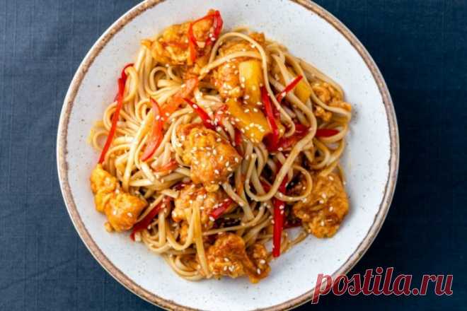 15 простых рецептов лапши вок с курицей