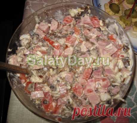 Салат с колбасным сыром – фейерверк вкусов: рецепт с фото и видео