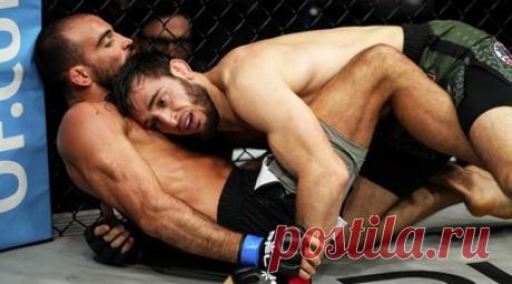 Неудачный дебют Спартанца: Корешков проиграл Умалатову на PFL 3, Мусаев и Рамазанов победили досрочно. Андрей Корешков потерпел поражение в главном поединке турнира PFL 3 в Чикаго с Магомедом Умалатовым. Экс-чемпион Bellator в полусреднем весе так и не смог приспособиться к неудобной манере соотечественника и большую часть боя провёл в партере, уступив единогласным решением судей. В свою очередь, три других россиянина одержали уверенные победы. Мурад Рамазанов в первом же раунде «задушил»…