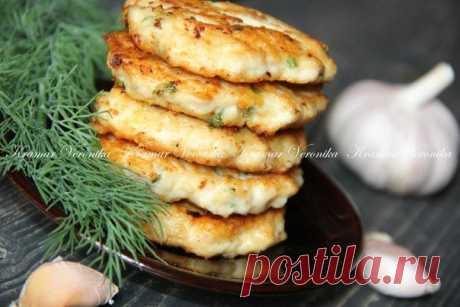 Куриные оладьи с сыром и зеленью / Здоровый аппетит
