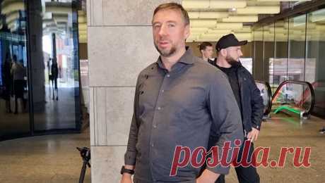 Бакальчук сообщил, что он дома и с ним &quot;все в порядке&quot;. Совладелец Wildberries Владислав Бакальчук заявил, что он дома и у него &quot;все в порядке&quot;. Видеосообщение появилось в его Telegram-канале. &quot;Я дома. Я в шоке. Но правда на моей стороне. Пусть восторжествует ...