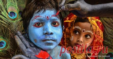 На этот конкурс присылают работы, которые невозможно взять и забыть