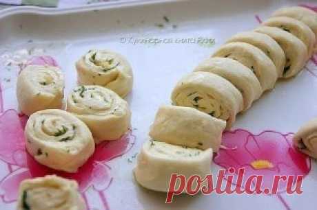 НУДЛИ (ШТРУДЕЛИ)
Какая же это вкуснятина!
Никогда раньше даже не слышала про нудлии. А, оказывается, в инете столько много разных способов приготовления этого блюда!
Я взяла немного от одних, немного от других и получился такой вот вариант...
Понадобится:
------------------------------------------------------------------------------
САМАЯ МОДНАЯ ОДЕЖДА до 58-го Размера https://ok.ru/modnayaodezhda72
---------------------------------------------------------------------------...