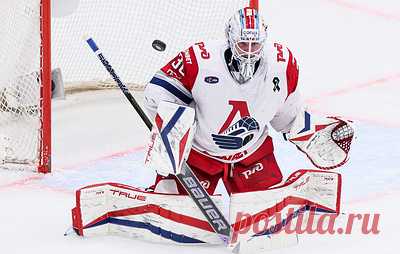 "Барыс" нанес первое домашнее поражение "Локомотиву" в сезоне КХЛ. Казахстанская команда победила со счетом 4:0