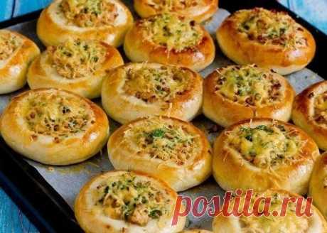 Есть 300 гр фарша - сделайте булочки с фаршем и плавленым сырком Вкусные и сытные булочки с начинкой из фарша и плавленого сырка