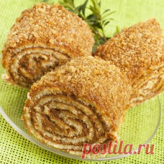 Рулет с грецкими орехами и медом. 
Рулет с грецкими орехами и медом.

 

 
Сегодня, пожалуй, ни одно чаепитие не обходится без рулетов с различными начинками. Это могут быть самодельные или покупные изделия, но и в том и в другом случ…