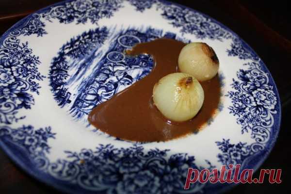 Маленькие луковки с грибным кули В любимом сообществе gotovim_vmeste2 заканчивается раунд "Кули" в серии "Соусы." Кули - это однородный, каk правило - протёртый, соус из овощей или фруктов. Овощи-фрукты могут быть сырыми или после термообработки, могут состоять чисто из одного ингредиента или в них могут быть…