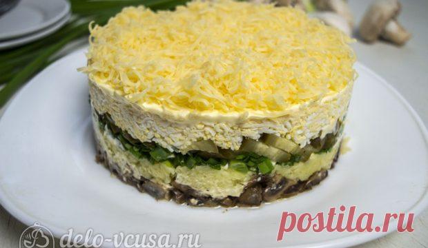 Грибы под шубой - кое-что новенькое среди праздничных салатов. Еще ложечку, пожалуйста! Просто загляденье!