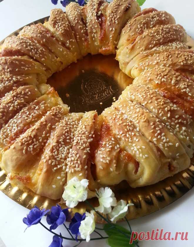 Пълнени корона с шунка и сирене