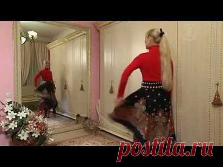 ▶ Ольга Никишичева. Юбка из павлопосадского платка - YouTube