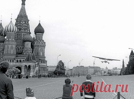 Дионис Каптарь: Заговор внутри советского руководства?  военный историк, директор Музея войск ПВО Юрий Кнутов о загадках полёта Матиаса Руста