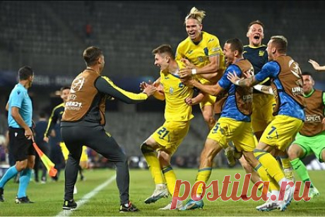 Сборная Украины по футболу вышла в полуфинал молодежного чемпионат Европы. Молодежная сборная Украины обыграла Францию в четвертьфинале чемпионата Европы и вышла в следующую стадию турнира. Встреча проходила в румынском городе Клуж-Напока и завершилась победой украинцев со счетом 3:1. На гол Райана Шерки команда Руслана Ротаня ответила дублем Георгия Судакова и мячом Артема Бондаренко.