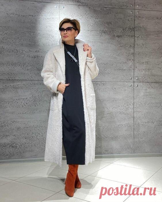 Одеваемся простенько, но со вкусом. Образы для женщин 50+, чтобы выглядеть на миллион | Мне 50 | Яндекс Дзен