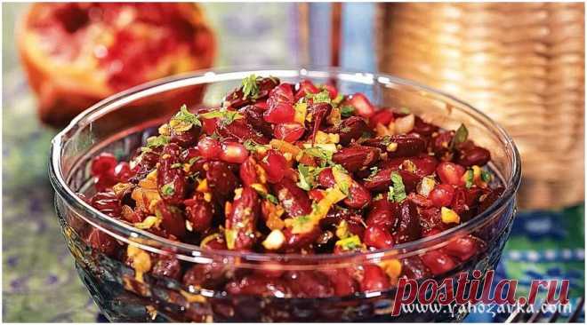 Фасоль в ореховом соусе. Постные блюда из фасоли рецепты Отгуляла масленица. Начался Великий пост. Но даже для не постящихся людей не повредит разбавить свое повседневное меню постными кулинарными импровизациями. Тем не менее это не в коем случае не означает, что блюда будут не вкусными. Наоборот многие из них не только вкусны, но и полезны, а еще их возможно быстро приготовить. Как скажем красную фасоль …