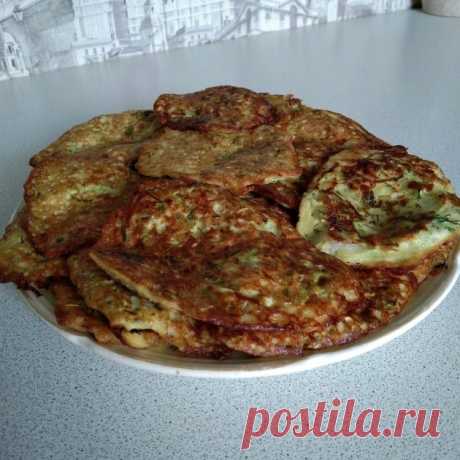 Оладьи из кабачков с чесноком