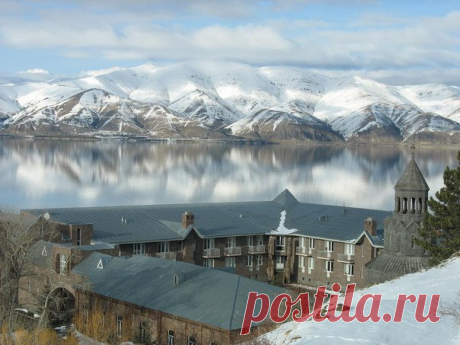 Озеро Севан, #Армения@discoverygroup