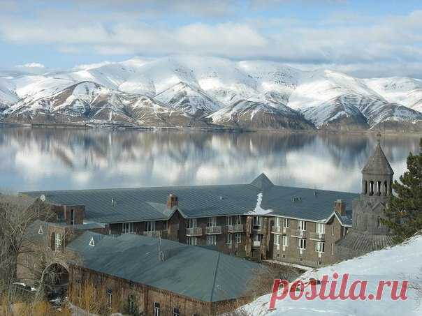 Озеро Севан, #Армения@discoverygroup