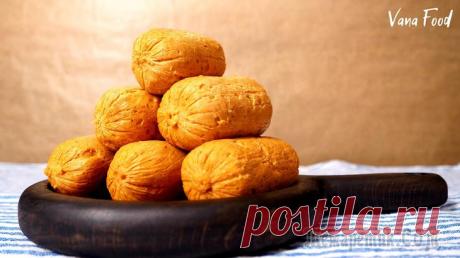 Куриные сосиски Очень простой рецепт куриных сосисок! Натурально, диетично и быстро) Рецепт подойдет тем, кто тщательно следит за своим питанием или не любит тяжелую пищу. Такие сосиски из курицы не похожи на магазин...