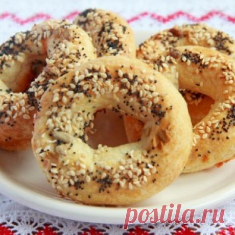 БУБЛИКИ С НАЧИНКОЙ ИЗ СЫРА И КЕТЧУПА