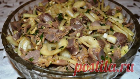 Маринованные куриные желудки