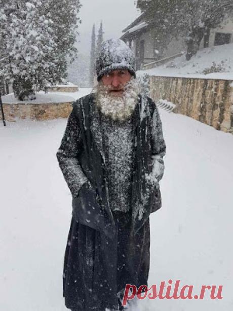 Не желающий знать волю Божию, идет умом по пути, пролегающему над пропастью, и от всякого ветра легко падает: / Новости / Серафим Саровский Паломничество Дивеево Храм монастырь Саров Гостиницы Муром Нижний Новгород Арзамас