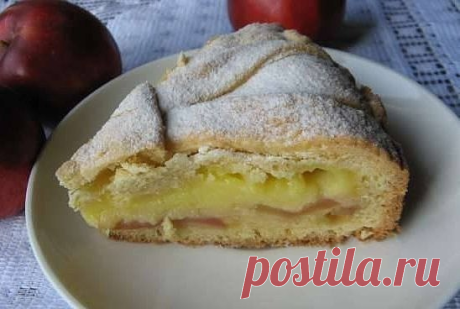 Яблочный пирог с заварным кремом