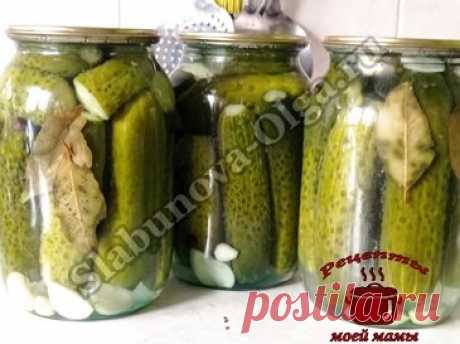 Маринованные огурцы с чесноком Дорогие читатели! Маринованные огурцы с чесноком, отличная заготовка на зиму. Прекрасное дополнение к любым вторым блюдом , отличная закуска на любой случай, хоть в будни, хоть к праздничному столу. ИНГРЕДИЕНТЫ: на 3-х литровую банку 2 кг огурцов 6 зубков чеснока 10 горошин душистого перца 3 лаврового листа Для маринада : 3 ст. ложки сахара 3 …