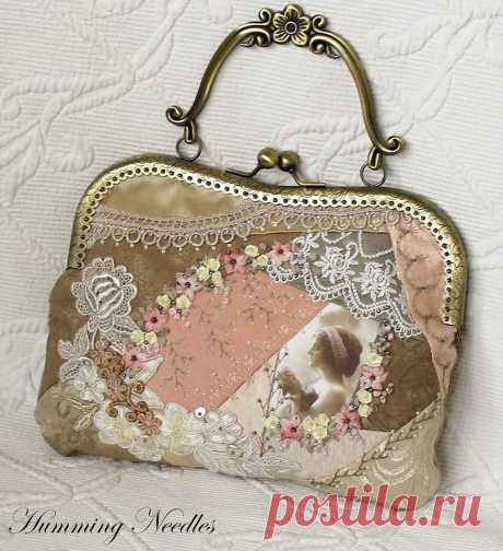 (2) Humming Needles - Хроника