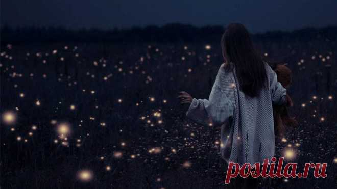 Новолуние сентября, или — такая странная Лилит
— Приветствую ищущего свой путь во тьме разума. Прозвучал голос в ночи, как раз в тот момент, когда Захара начинала засыпать Началось…. Скоро уже 50 лет, как это происходит. Практически 50 лет творческой жизни. Это как учиться рисовать — ничего толкового не нарисовав, но как видится внешнему миру — рисунки вполне сносные. Захара дико злится […]
Читай дальше на сайте. Жми подробнее ➡