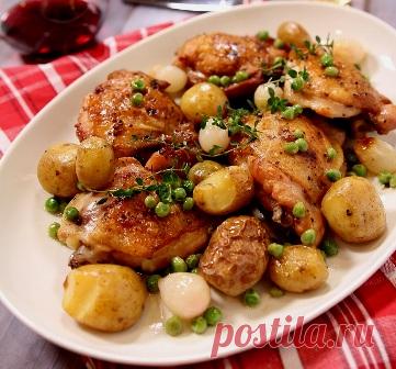 Праздничный рецепт запеченных куриных бедрышек