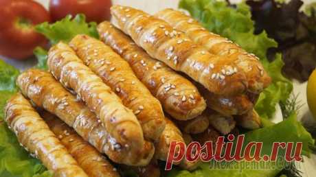 Самая лучшая закуска. Готовится за 5 минут! 
Слоеные палочки с ветчиной, при виде такой аппетитной палочки буквально текут слюнки. Получаются очень нежные, красивые, ароматные и очень-очень вкусные. Приготовление таких палочек не займет много в…