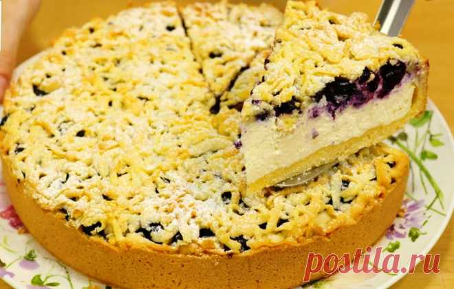 По вкусу не уступает торту. Творожный пирог с ягодами: справится, даже начинающий кулинар Пирог из песочного теста, с нежной и вкусной начинкой, ягодным наполнителем. Рецепт очень прост, с ним справится любой, даже начинающий кулинар. Для приготовления вам потребуются такие ингредиенты: мука, около 240 г; масло сливочное, 100 г; сахар, 70 г; яйцо, 1 шт; ванилин, соль щепотка; разрыхлитель, 0.5 ч.л. Для приготовления начинки необходимо: творог, 500 г; яйца, […]