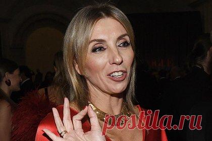 Оценены шансы бывшей жены Бондарчука отсудить у него имущество. Исход дела о разделе совместно нажитого имущество режиссера Федора Бондарчука и телеведущей Светланы Бондарчук зависит от нескольких факторов. Шансы бывшей жены кинематографиста отсудить у него недвижимость оценил звездный адвокат Сергей Жорин. Предметом спора могли стать квартиры и коттедж в Москве.