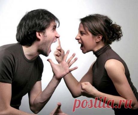 Сильный заговор на разлуку — как разрушить любовный союз в паре? Если взрослый сын странно себя ведет, оказался во власти недостойной женщины, как уговорить его, убедить, заставить расстаться с избранницей