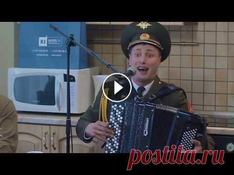 ♫ ЭТО ПРОСТО ШЕДЕВР ПОЗДРАВЛЕНИЯ С 23 ФЕВРАЛЯ ОТ СЕМЁНА ЖОРОВА И ТОВАРИЩЕЙ . . . Из репертуара Группы Конец Фильма , Кавер версия на Баяне Бубне и Кахоне , при поддержки наших товарищей ) “KATUTIL” первая честная скупка катализатор...