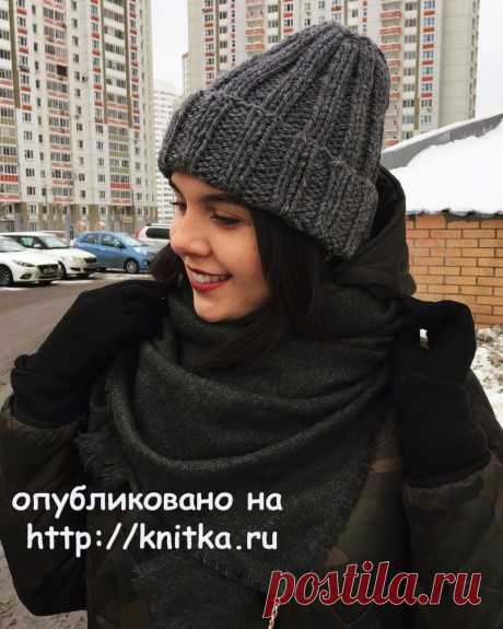 Шапка спицами из толстой пряжи. Работа Валентины Калдышевой, Вязание для женщин