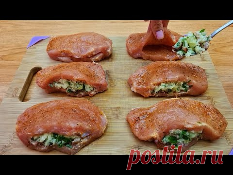 Оно такое вкусное, что я готовлю его каждые 3 дня❗ Самое вкусное мясо, которое я когда-либо ел! #302 #вкусно #мясо #вкусноипросто #рецепты #готовимдома #готовлю #готовим #готовка #кухня #люблю #кулинар #еда #едаялюблютебя #вкус #шашлык #мясогриль #мясонагриле #мясо #food #мясонасковороде
Не люблю готовить долго, поэтому всегда беру фарш.
В этот раз я решила сделать его в виде котлет, а внутри него будет начинка из кабачков.
Замачиваем хлеб в молоке.
Делаем фарш из фарша, хлеба, лука, чеснока, …