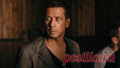 Лучшие российские сериалы 2022 года: топ-25 по рейтингу зрителей - «Кино Mail.ru»