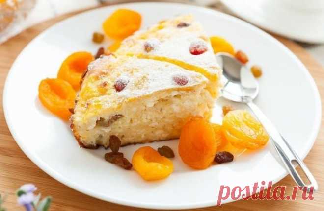 Нежная творожная запеканка с курагой и яблоками по рецепту шеф-повара!