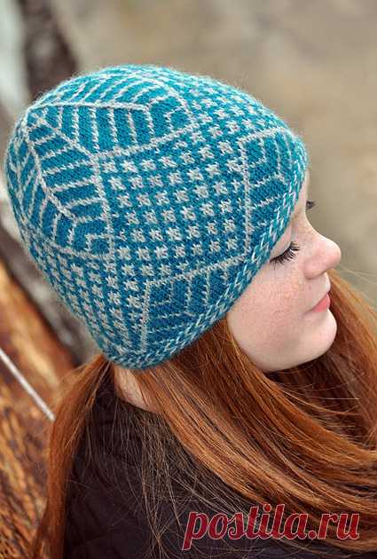 Undergrowth hat: Knitty Winter 2011