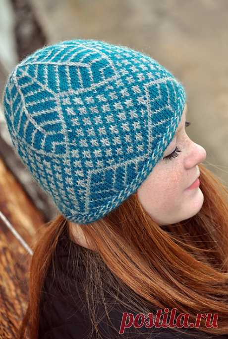 Undergrowth hat: Knitty Winter 2011