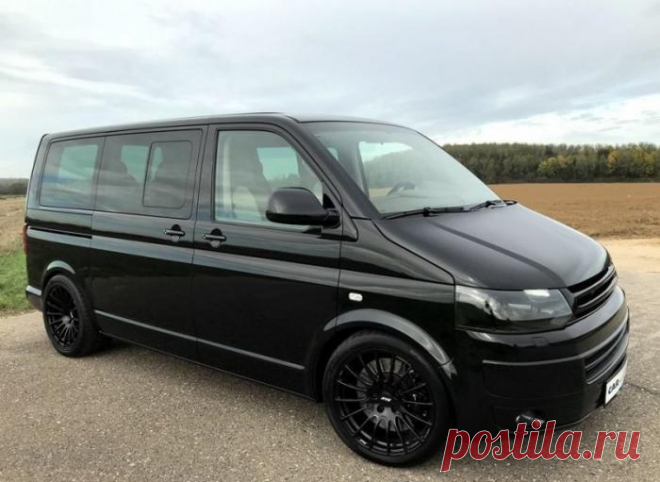 Микроавтобус Volkswagen Multivan с двигателем от Porsche 911 . Тут забавно !!!