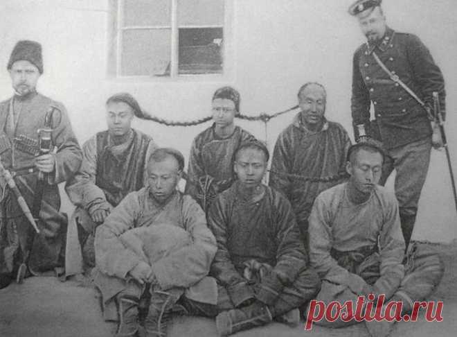 Исторические факты, которые заставят взглянуть на прошлое иначе. Признаком феодализма в Китае 1911 года считались косы. Потому их ношение запрещалось.